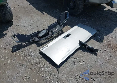 2005 Chevrolet Colorado z USA, uszkodzony, nr VIN 1GCDT146358223218